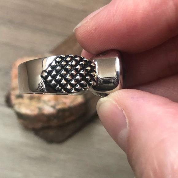 New Lia Sophia purple cubic Zirconia ring - Picture 5 of 7